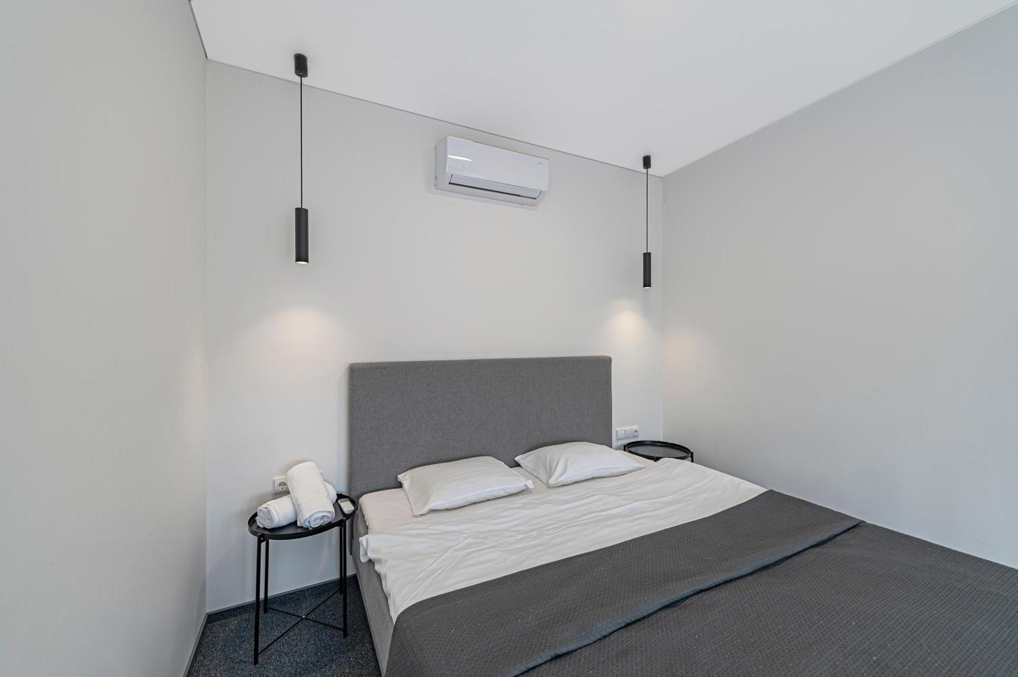 Mini Loft 1 Bd Apt By Hostlovers Kaunas Exterior foto